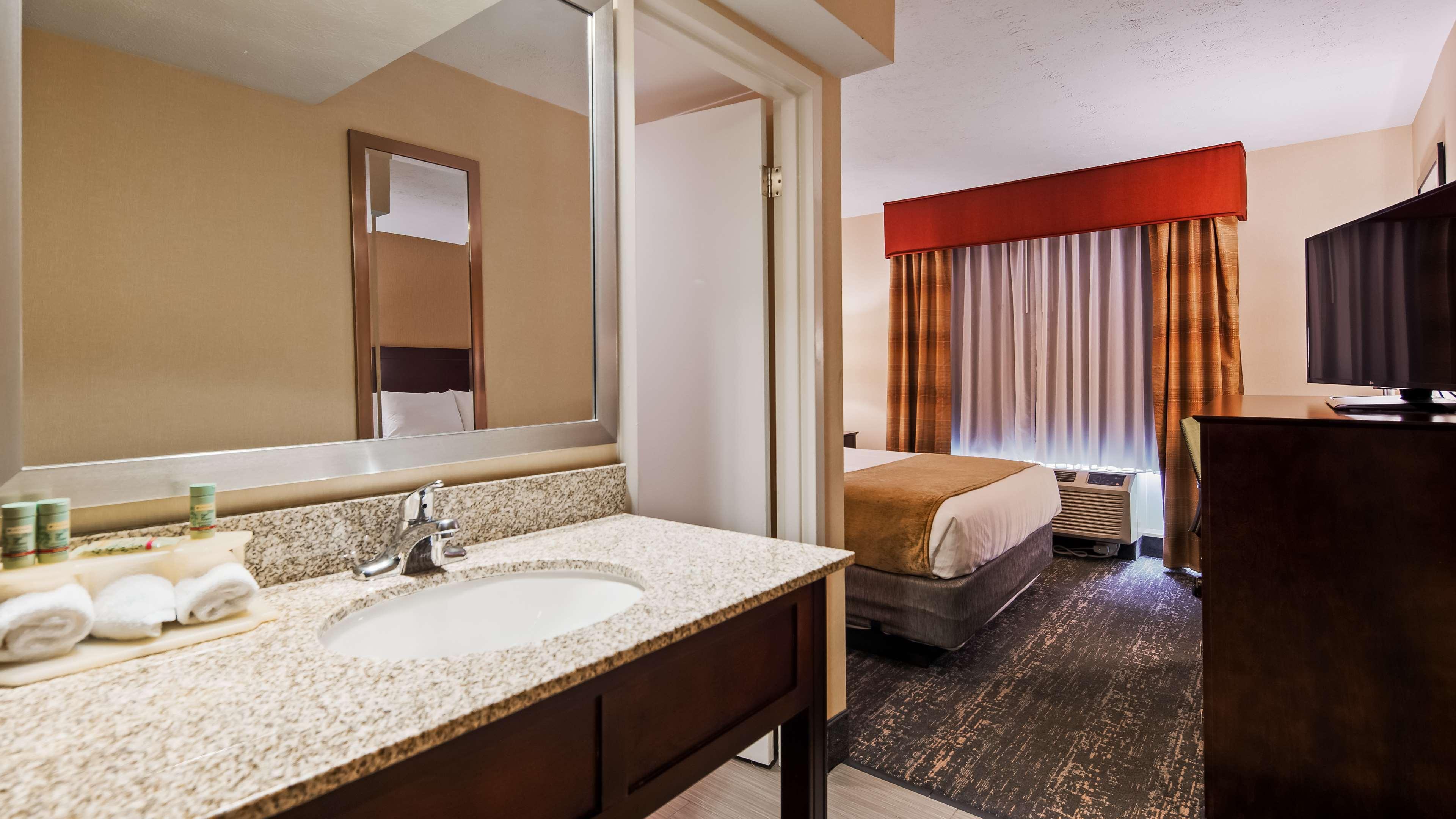 Best Western Plus Hanes Mall Winston-Salem Eksteriør bilde